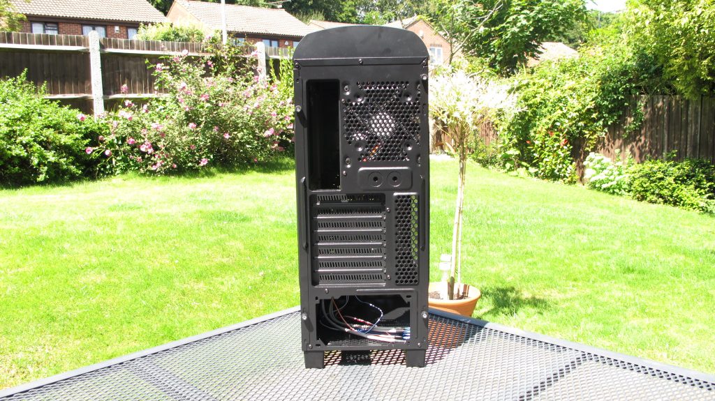 AvP Venom VE10 3