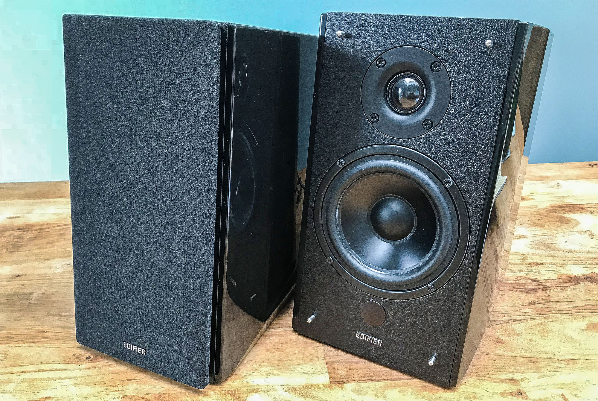 edifier_r2000db