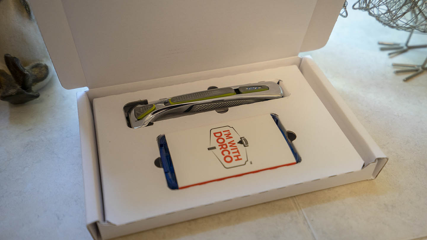 dorco plus 6 razor