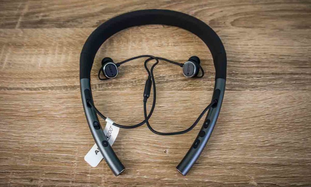 akg_n200nc_3