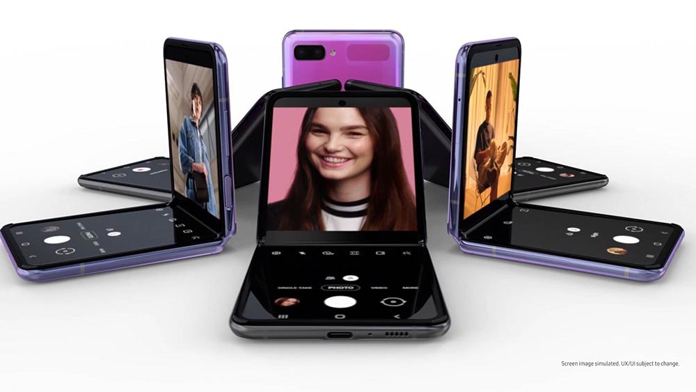 03_galaxy_z_flip_imaga_flex_mode_handsfree-min