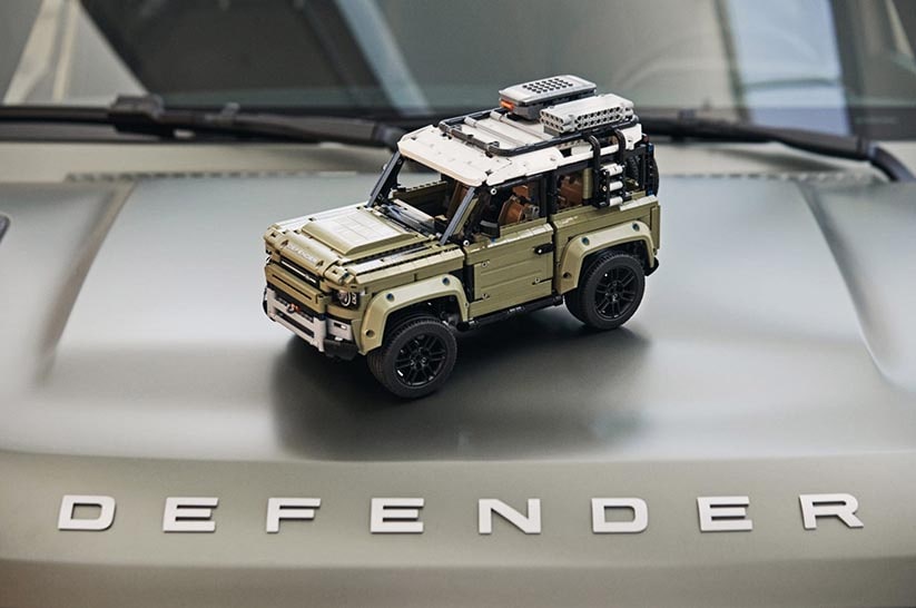 DefenderLego1-min