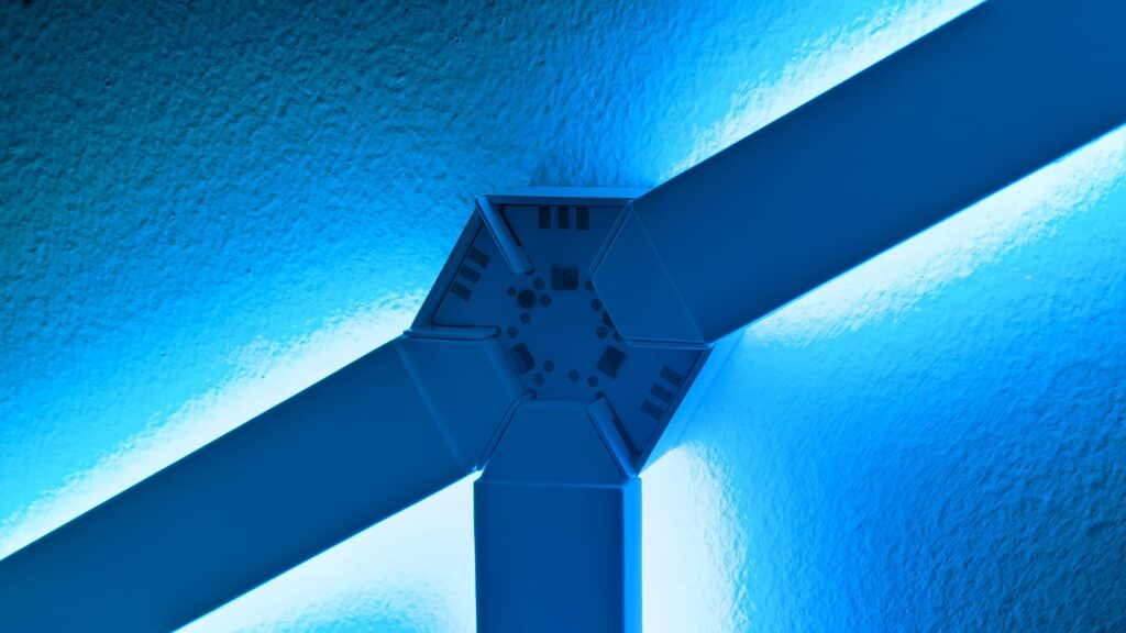 nanoleaf lines
