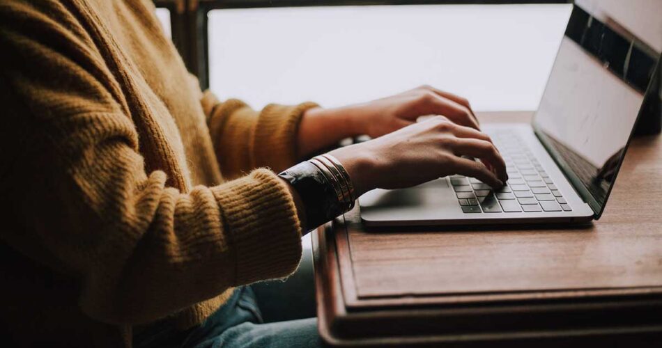 christin-hume-mfB1B1s4sMc-unsplash
